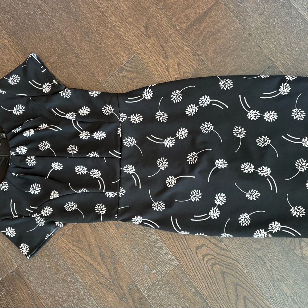 Banana Republic Black and White Patterned Dress